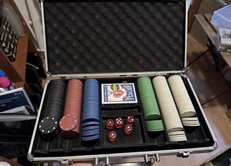 Набор для игры в покер / poker