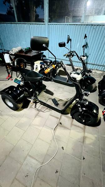 Продам электроскутера