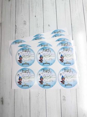 Печать наклеек