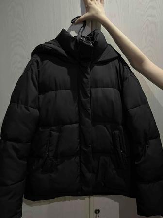 ПРОДАМ зимнюю куртку Gloria Jeans