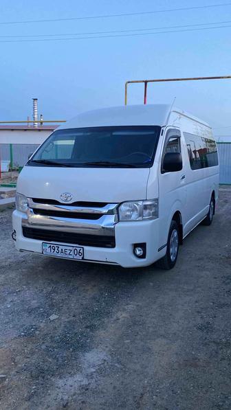 Аренда микроавтобуса Toyota Hiace!