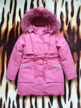 Зимняя куртка на девочку 134 см