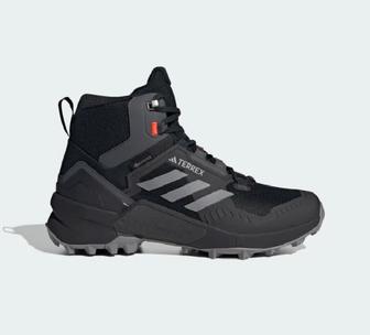 Походные кроссовки Adidas terrex swift R3 MID GORE-TEX 46-47 RUS / 13 UK