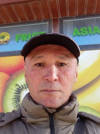 Делаем евро ремонт квартиры.шпаклевка.кафель.обои клеим.малярные работы.