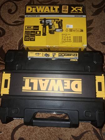 Аккумуляторная дрель-шуруповерт DeWALT - Перфоратор DeWALT SDS-Plus