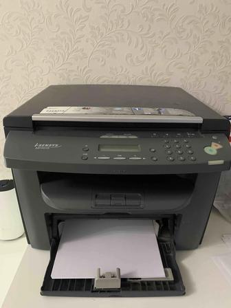 Продается принтер Canon MF 4018