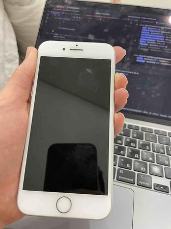 iPhone 8, 64Gb, 76%