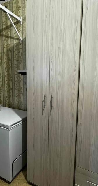 Продам шкафы