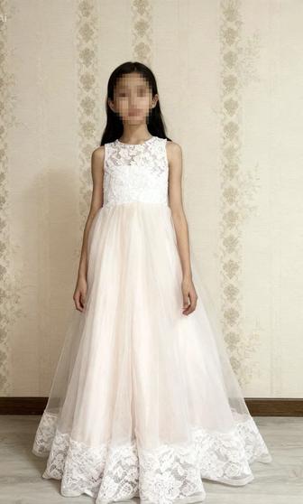 Продам платье 7/8лет