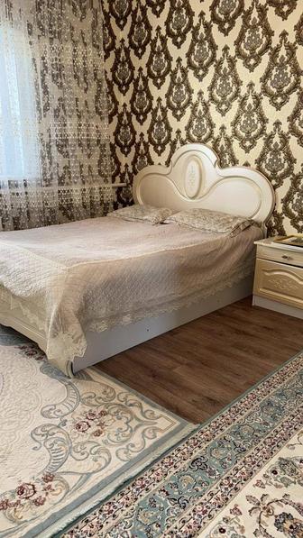 Продается спальный гарнитур