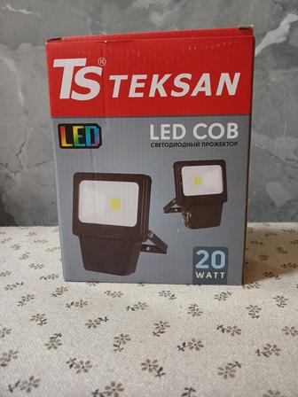 LED прожектор