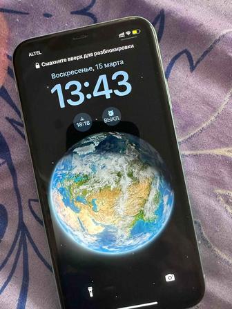 Продам айфон 11