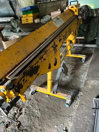 Листогиб BLM 200