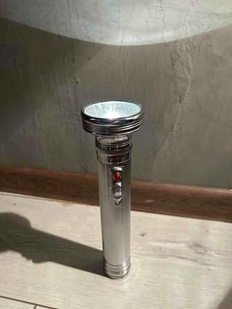 Фонарик длинный