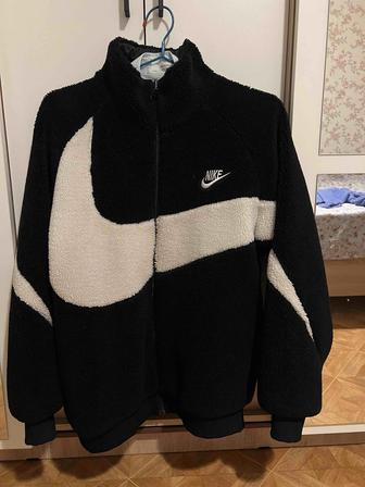 Куртка Nike