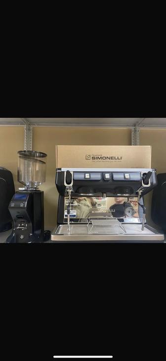 Сдам в аренду Кофемашину Nuova Simonelli 2 gr и кофемолку Nuova Simonelli