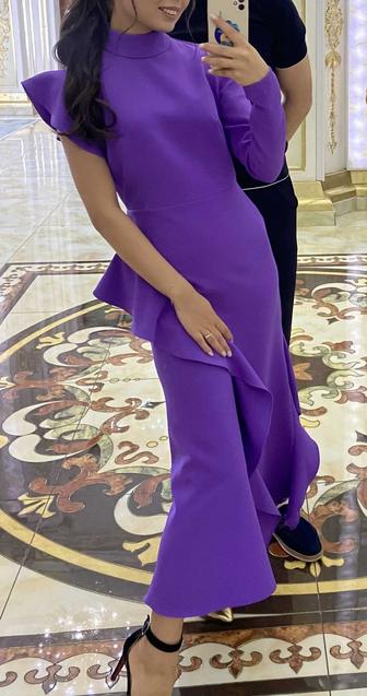 Женское платье