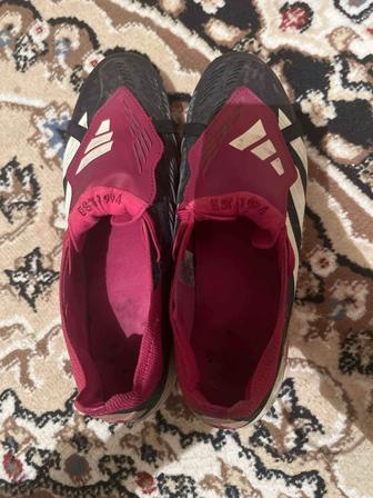 Бутсы adidas predator