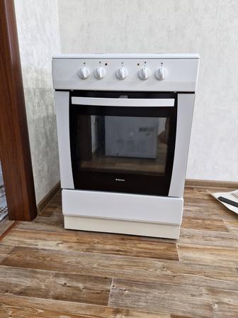 Продается плита электрическая