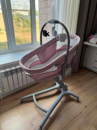 Кровать для малышей передвижная Chicco