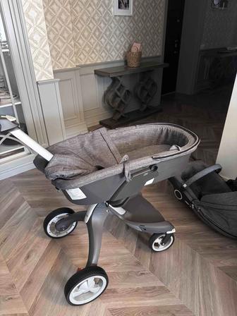 Коляска Stokke