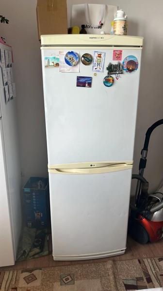 Холодильник