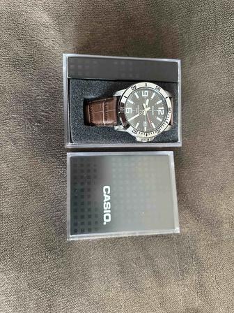 Наручные мужские часы Casio