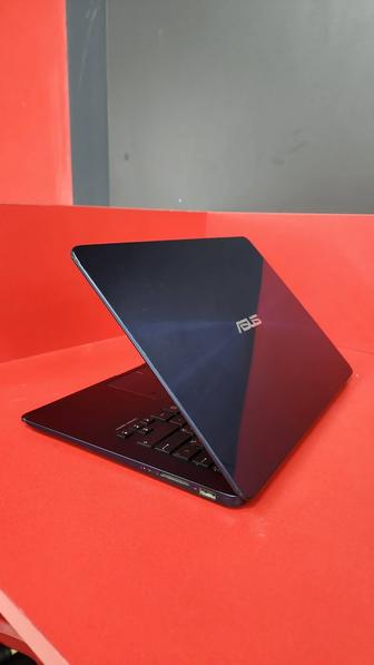 Ноутбук Asus
