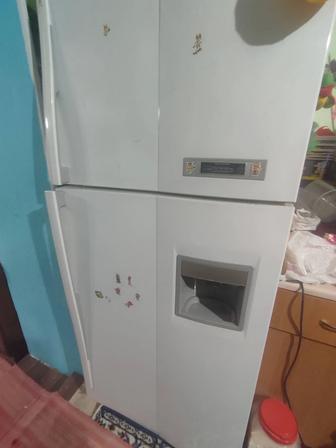 Продам холодильник