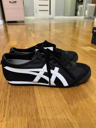 Новые кроссовки Onitsuka Tiger