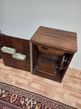 Швейная машинка