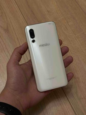 Meizu 16s 8/128 gb в отличном состоянии