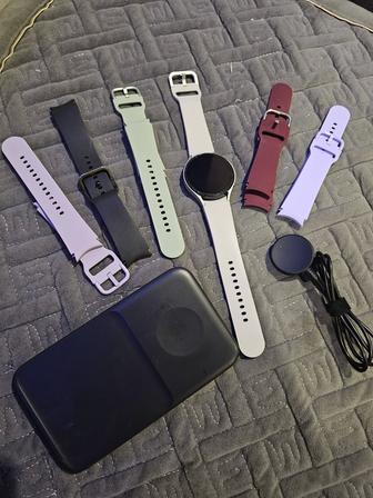 Смарт часы Samsung galaxy watch 4 плюс беспроводная зарядка