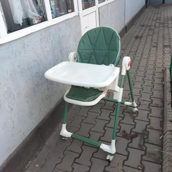 Продам стол для кормления