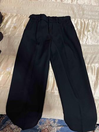 Черные брюки
