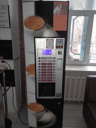 Продам кофеавтомат azkoyen Sienna