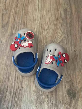 Crocs детские сандали