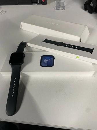 Продам Apple Watch 9 45mm