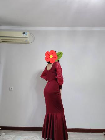 ПРОДАМ ПЛАТЬЕ