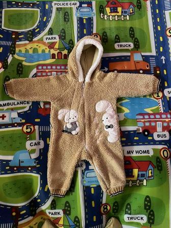 Продам детский комбинезон