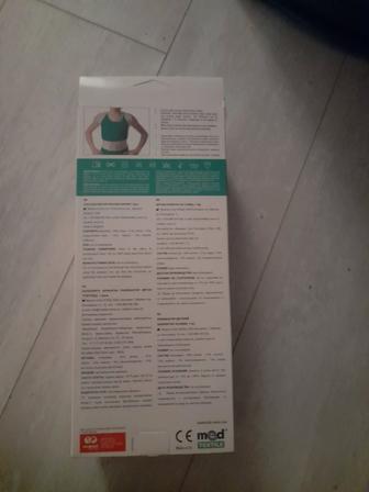 Продаю детский корсет новый