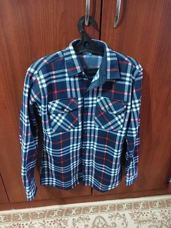 Продам мужские рубашки