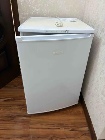 Продам морозильник