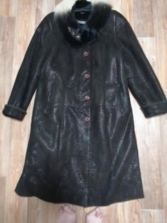 Продаю женскую дубленку