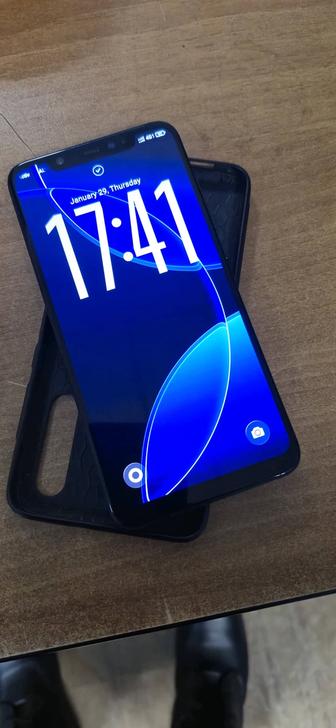 Продам Ксиоми Ми8 6/128