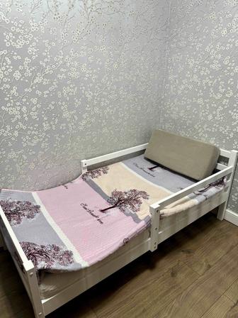 Продам кровать Икеа