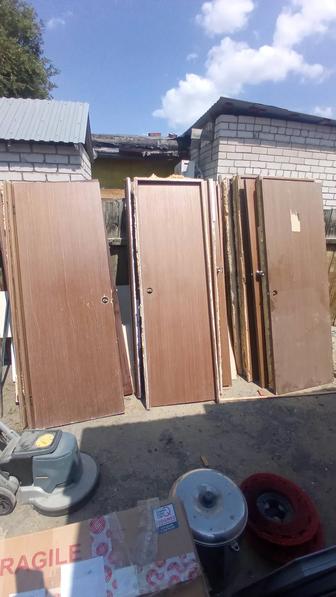 Продам двери межкомнатные