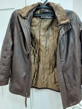 Продам куртку