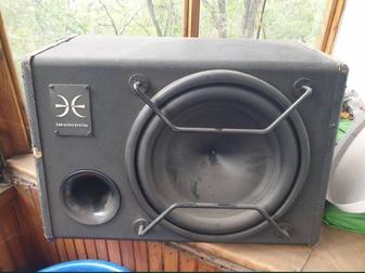 Продам сабвуфер