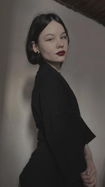 Преподаватель для детей и взрослых Английскому языку !